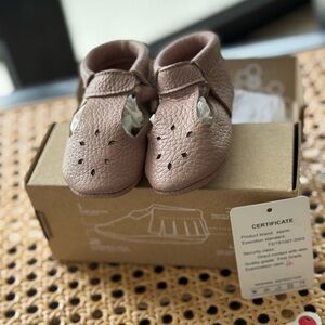 Littlebee T-strap diamond baby walking shoes moccasin - pink